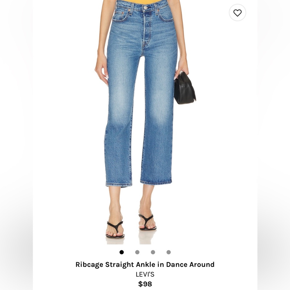 Levi’s Ribcage Ankle Straight